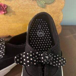 Wonder Nation Black Polka Dot Kids Shoes